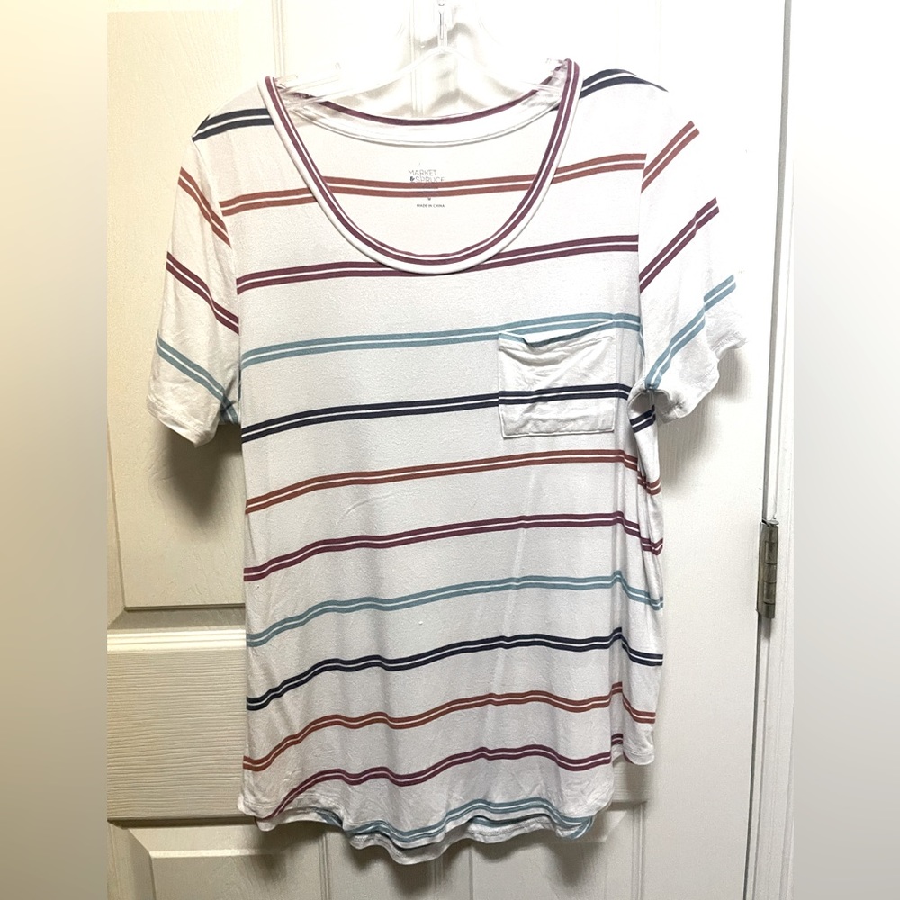 Market and Spruce classic striped tee w/ pocket size M